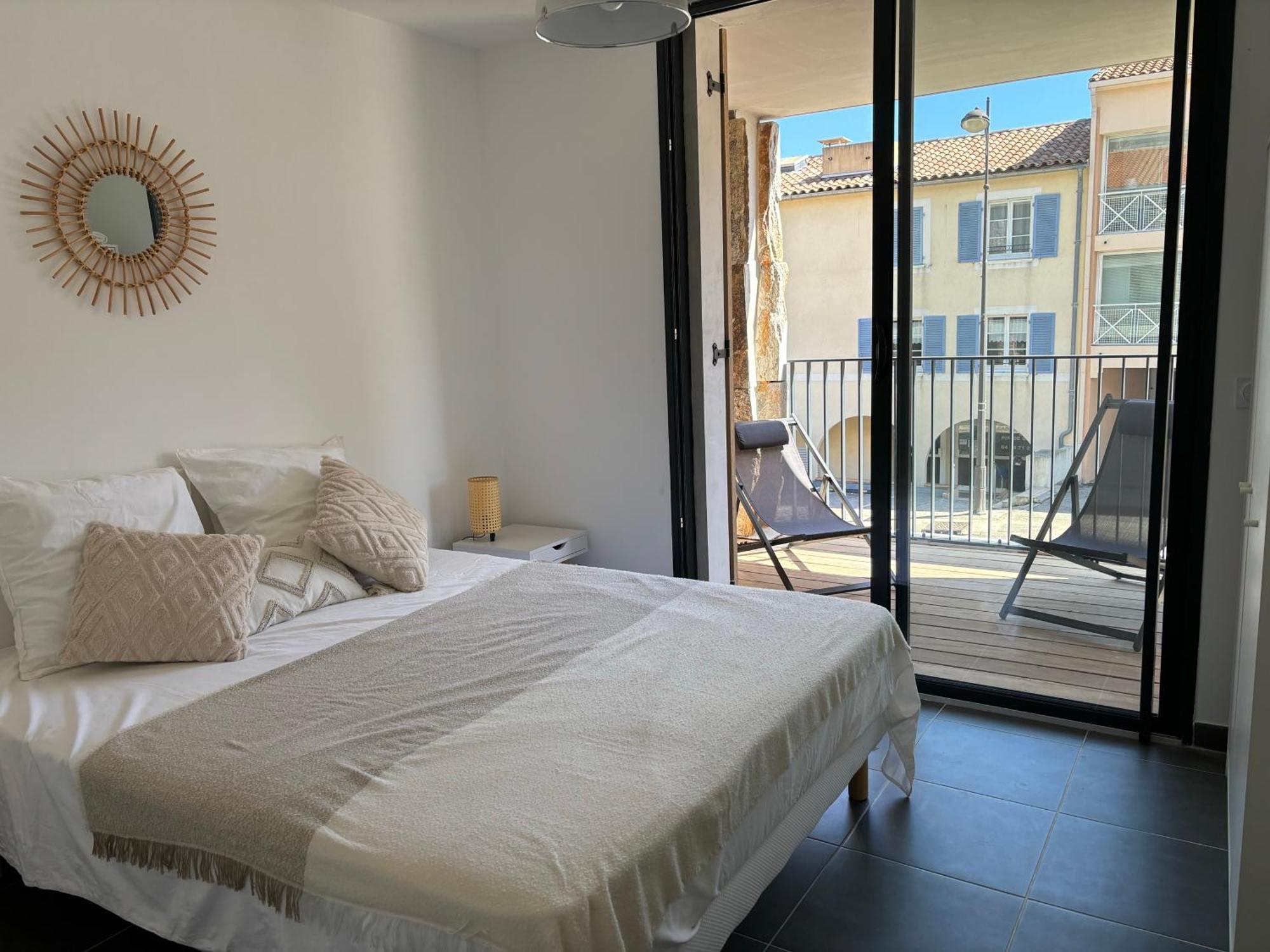 Appartement Bormes Exteriér fotografie