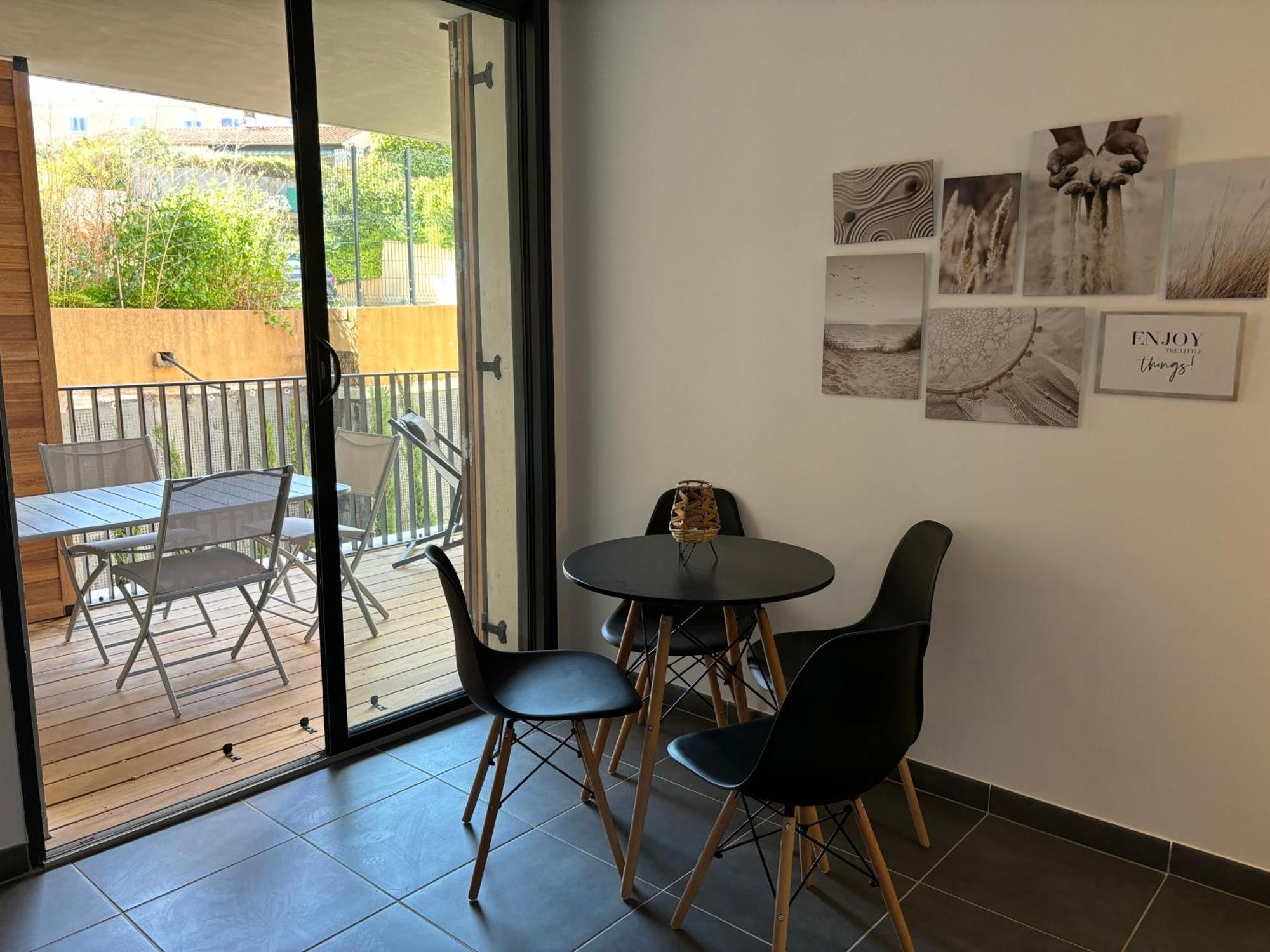Appartement Bormes Exteriér fotografie